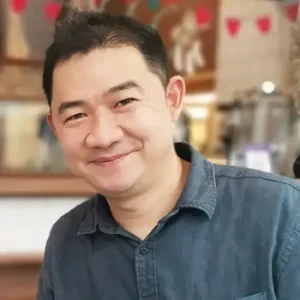 นายกิตติรักษ์ ม่วงมิ่งสุข